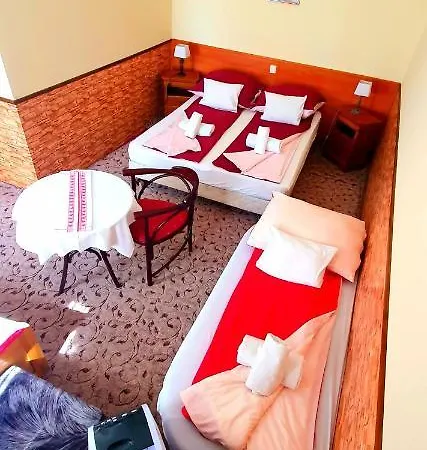 Oda ve Kahvaltı 100 Eves Fogado 3*