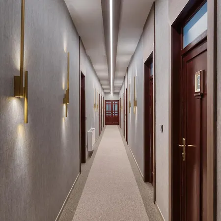 100 Eves Fogado Szatymaz