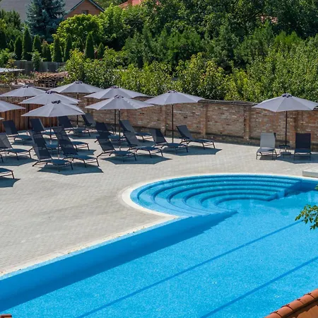 Oda ve Kahvaltı 100 Eves Fogado