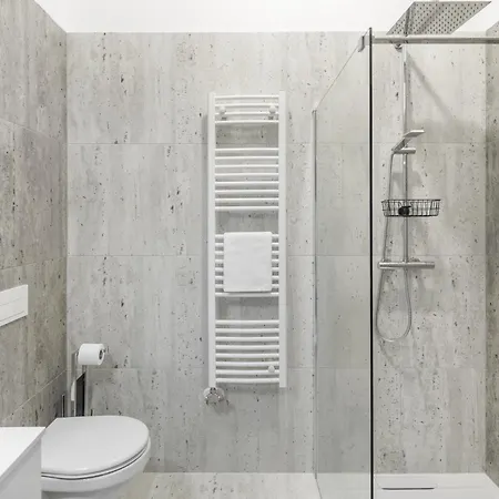 Oda ve Kahvaltı 100 Eves Fogado Szatymaz