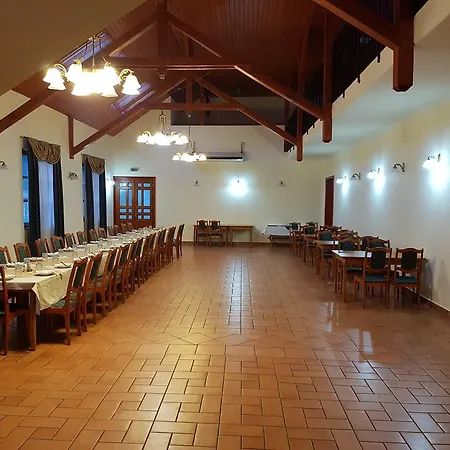 Oda ve Kahvaltı 100 Eves Fogado 3*