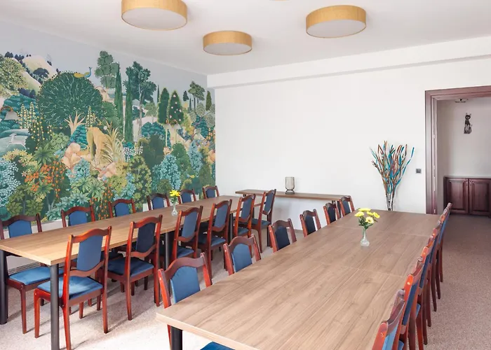 فندق مبيت وإفطار 100 Eves Fogado 3*